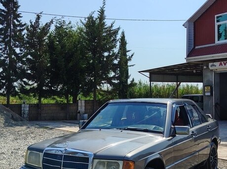 Mercedes 190 1990