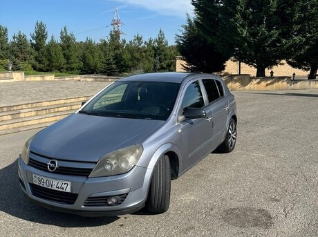 Opel Astra 2004