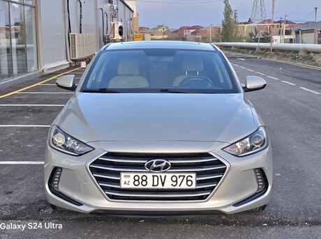 Hyundai Elantra 2017