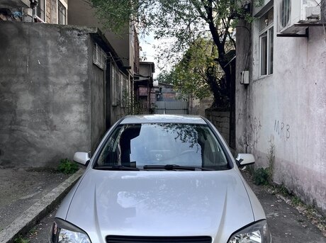 Opel Astra 1999