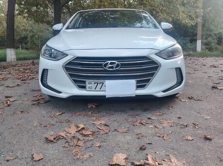 Hyundai Elantra 2016