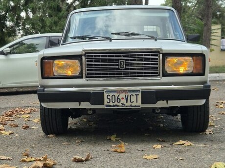 LADA (VAZ) 2107 2011