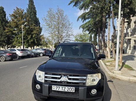 Mitsubishi Pajero 2007