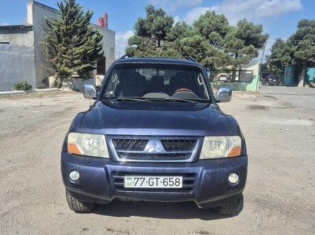 Mitsubishi Pajero 2006