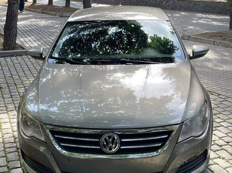 Volkswagen Passat CC 2010