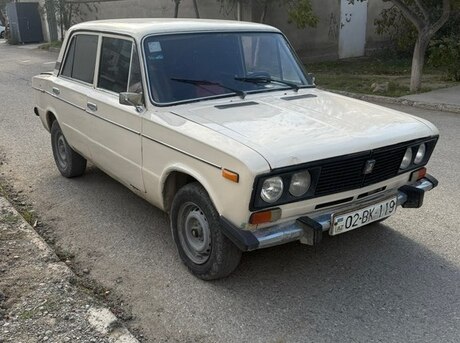 LADA (VAZ) 2106 1990