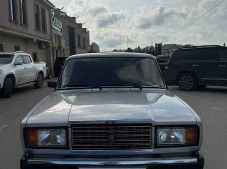 LADA (VAZ) 2107 2010