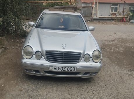 Mercedes E 200 2001