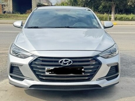 Hyundai Elantra 2017