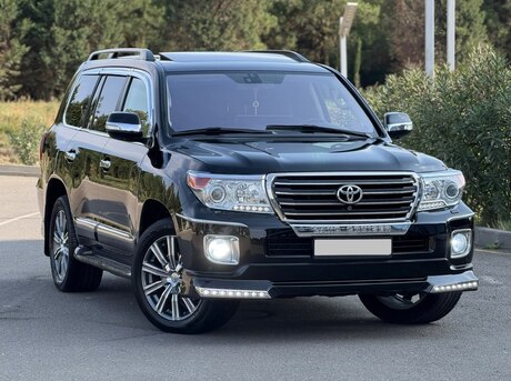 Toyota Land Cruiser 2013