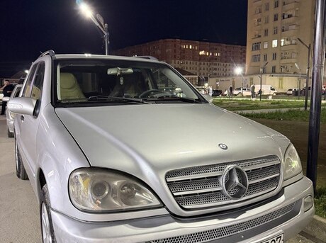 Mercedes ML 270 2003
