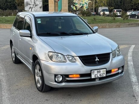Mitsubishi Airtrek 2003