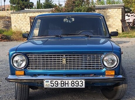 LADA (VAZ) 21011 1980