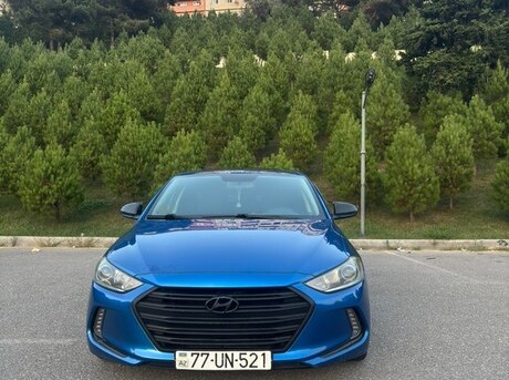 Hyundai Elantra 2017