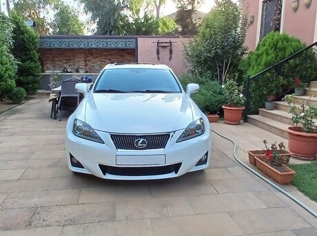 Lexus IS 250 2012