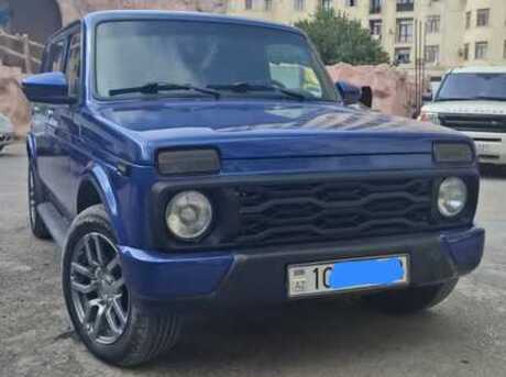 LADA (VAZ) Niva 2002
