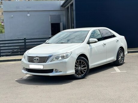 Toyota Camry 2013