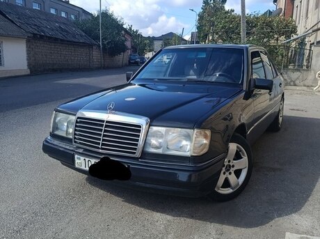 Mercedes 220 E 1993