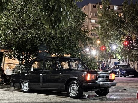 LADA (VAZ) 2107 2006