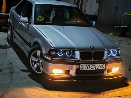 BMW 320 1995
