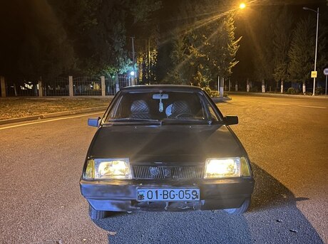 LADA (VAZ) 21099 1999