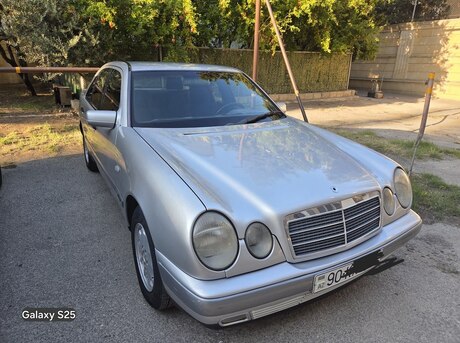 Mercedes E 240 1998