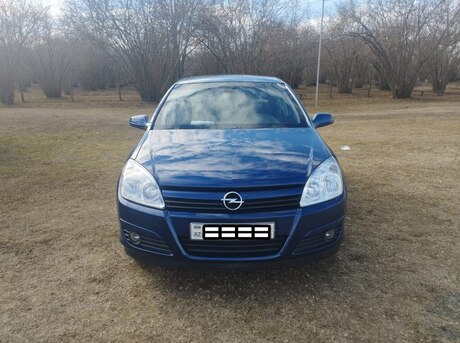 Opel Astra 2005