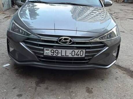 Hyundai Elantra 2019