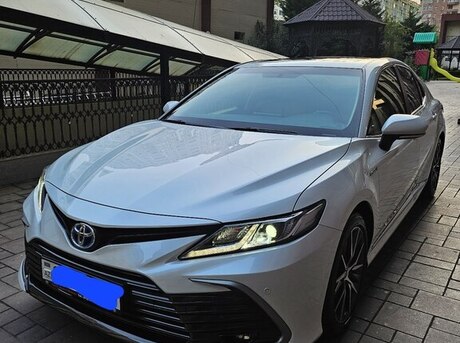 Toyota Camry 2023