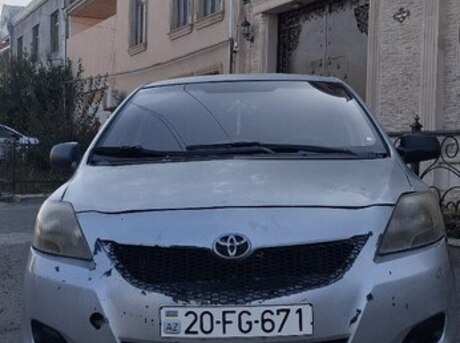 Toyota Yaris 2008