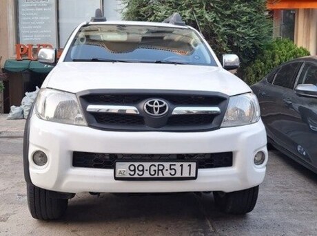 Toyota Hilux 2011