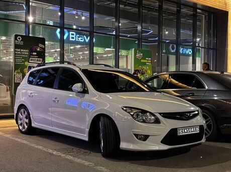 Hyundai i30 2011