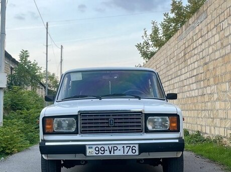 LADA (VAZ) 2107 2010