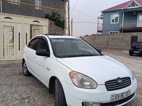 Hyundai Accent 2009