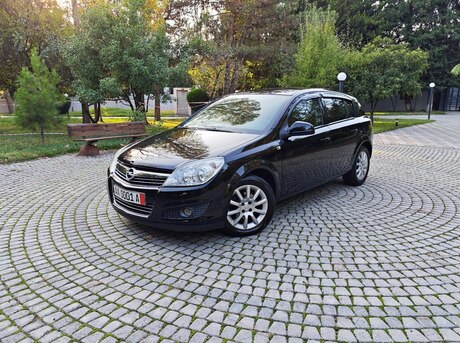 Opel Astra 2009