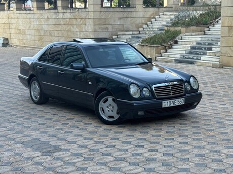 Mercedes E 240 1998