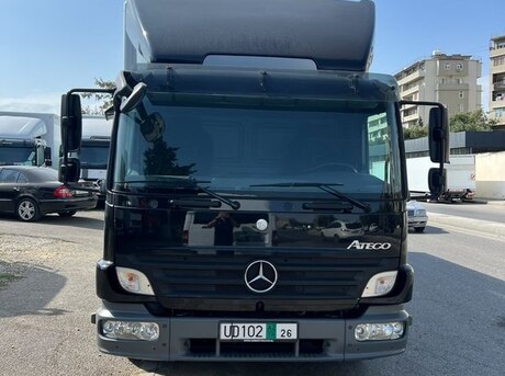 Mercedes Atego 818 2008
