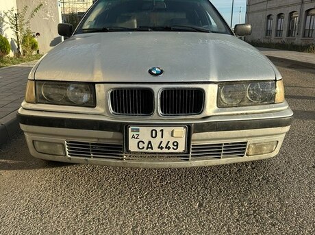 BMW 320 1994