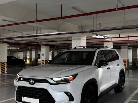 Toyota  2025