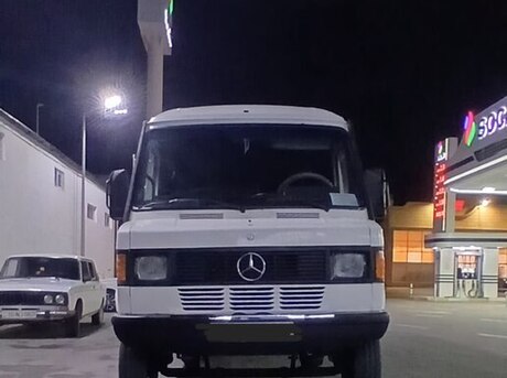 Mercedes 208 D 1994