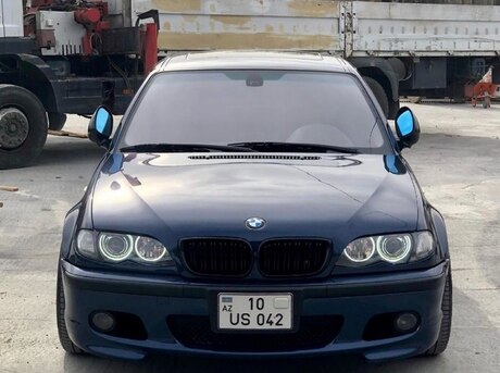 BMW 330 2004