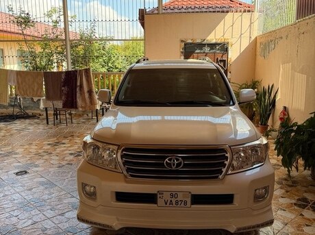 Toyota Land Cruiser 2012