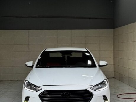 Hyundai Elantra 2017