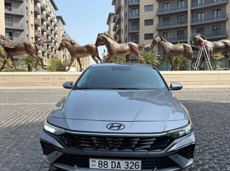 Hyundai Elantra 2025