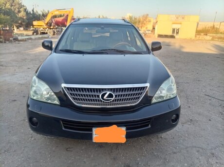 Lexus  2005