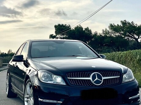 Mercedes C 250 2012