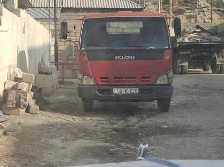 Isuzu NPR 66 L 2006