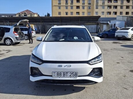 BYD e2 2023