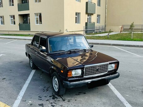 LADA (VAZ) 2107 2005