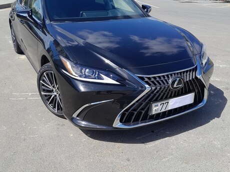 Lexus ES 300h 2022
